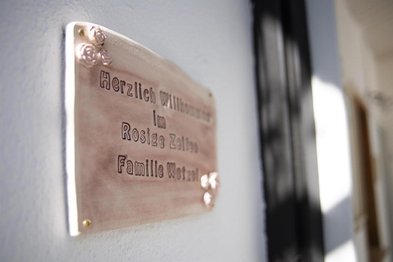 Rosige Zeiten, Ferien Im Fachwerkhaus Mechernich Exterior foto